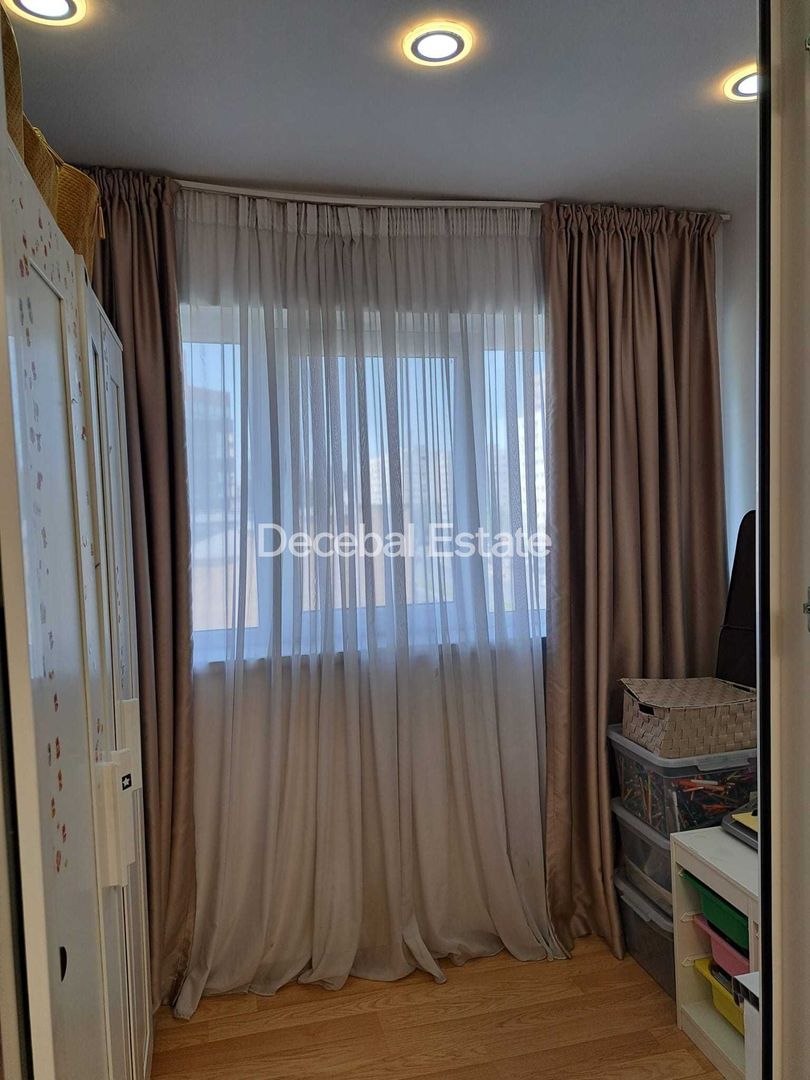 Apartament de 4 camere 82 mp etaj 4/10 2 balcoane - Poză 7