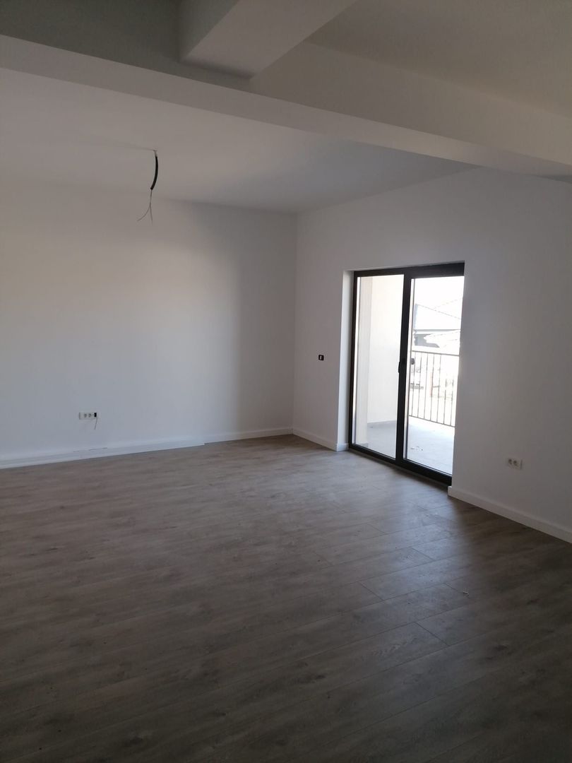 Apartament 2 camere Mosnita Noua - Poză 1