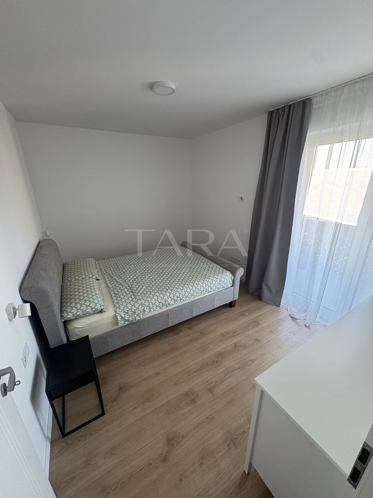 Apartament mobilat complet si parcare Apahida - Poză 3
