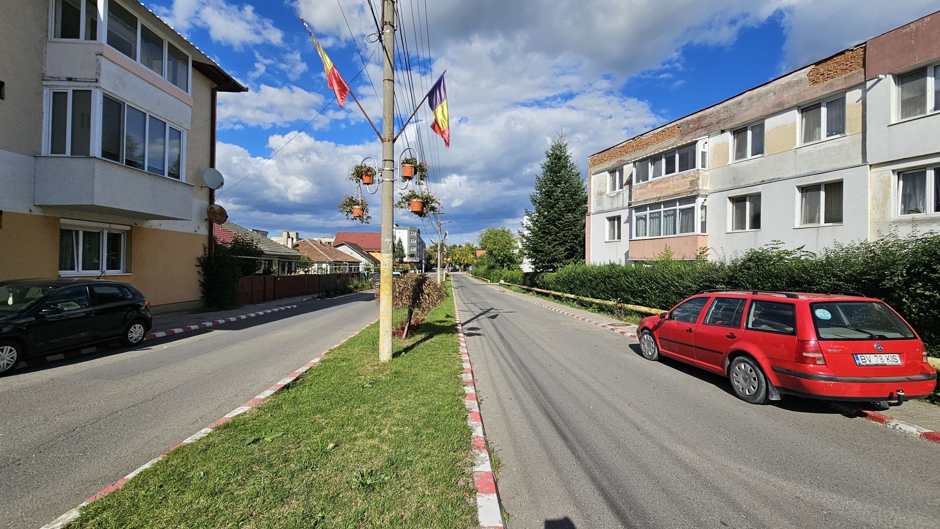 Apartament 2 Camere Săcele – Etaj 2, Bloc Izolat, Cheile la Agenție! - Poză 2