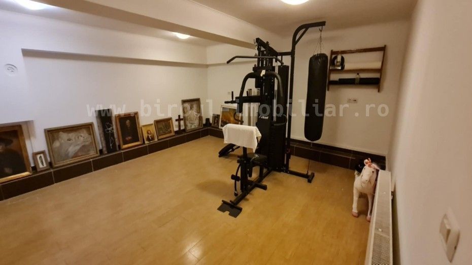 Apartament Spațios 4 Camere + Saună – Lazu, Constanța - Poză 6