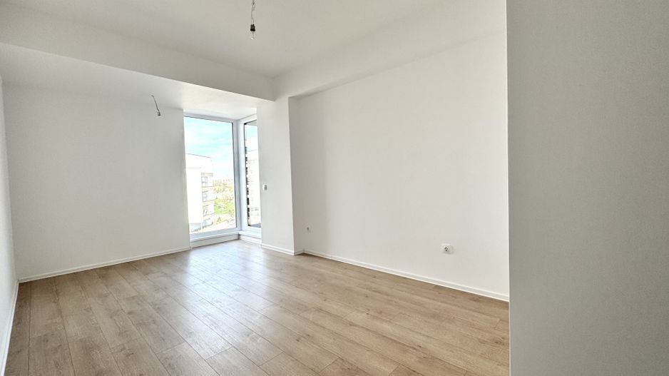 3 camere 76 mp SU + Balcon 6.5mp - Zona Lac Straulesti-Mall Colosseum - Poză 9