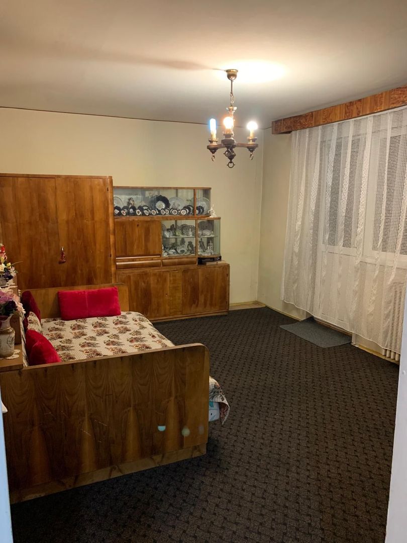 Apartament 4 camere Manastur 77mp etaj 2 - Poză 1