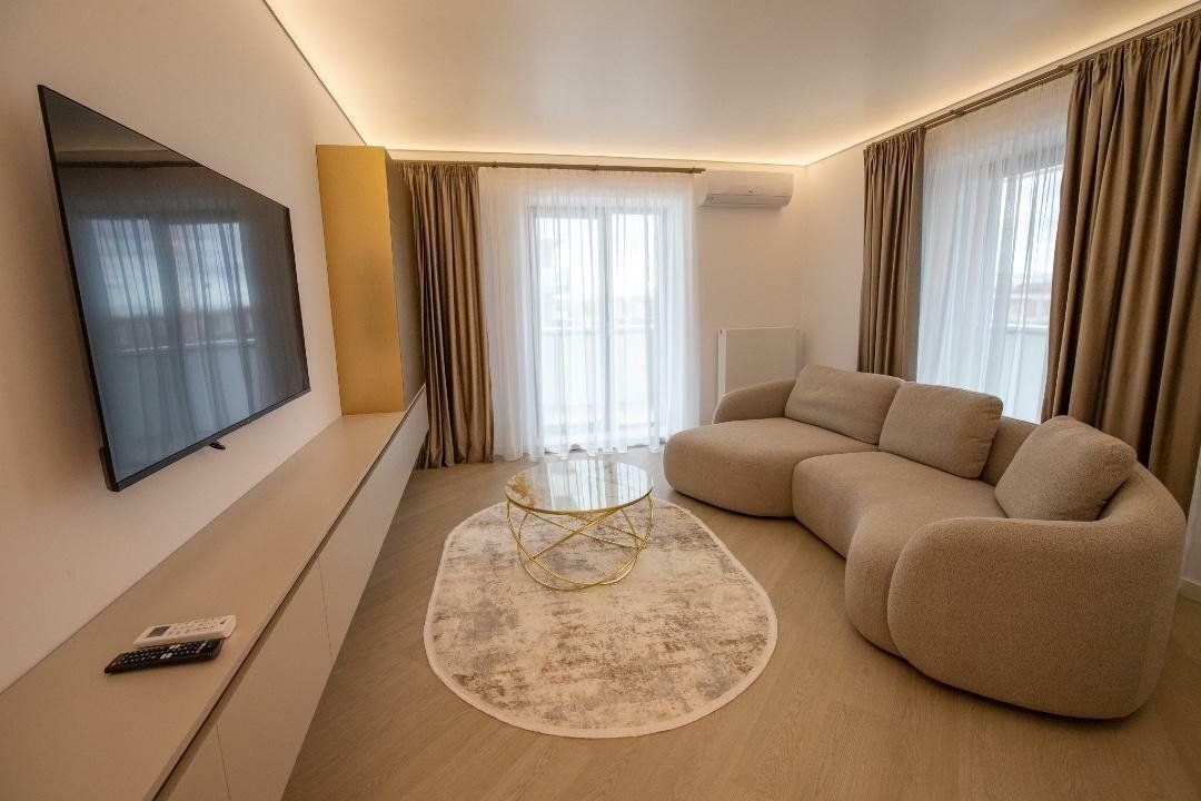 APARTAMENT 3 CAMERE SUPERB DE INCHIRIAT I PARCARE INCLUSA I CORTINA NORTH - Poză 2