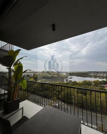 2 camere în Panorama Lake | Balcon cu vedere spre lac | Lângă metrou - Poză 2