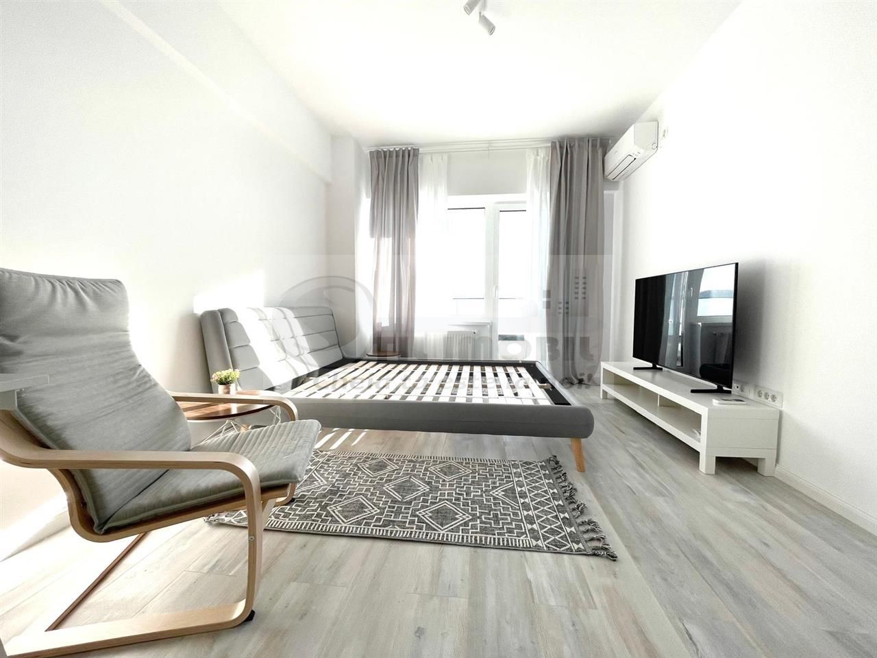 1 CAM CENTRU PALAS , PARCARE,PRIMA INCHIRIERE UNIREA TOWERS DECOMANDAT - Poză 2