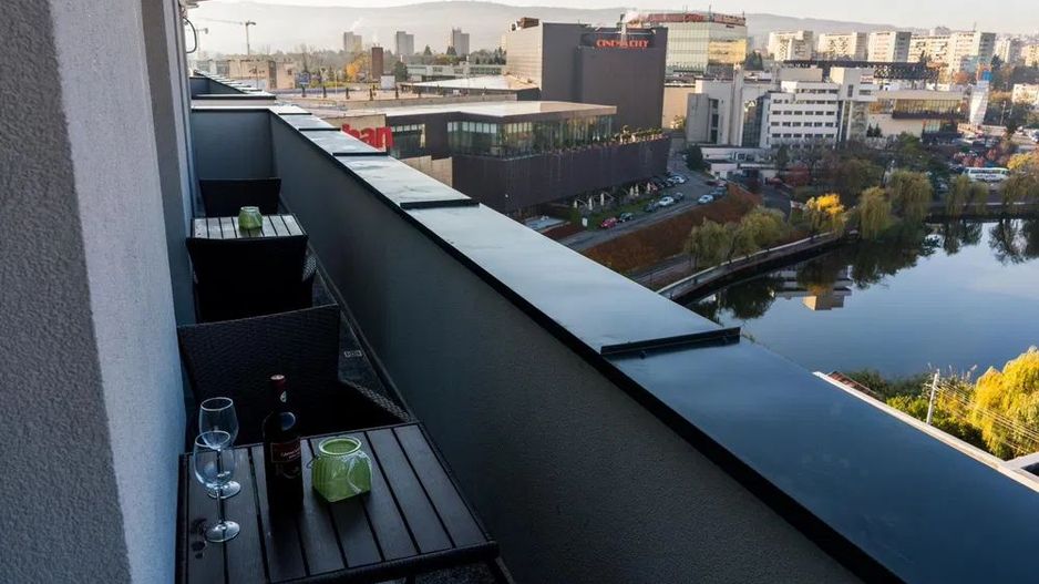 Apartament Modern 3 Camere De Inchiriat | Parcare Subterana Inclusa | 2 Bai - Poză 16