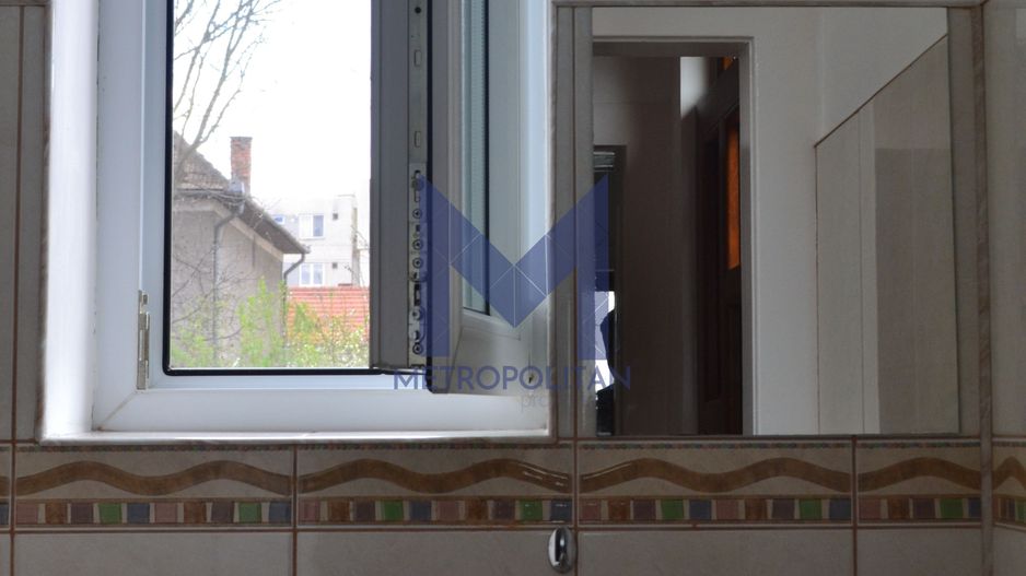 Apartament la casa de inchiriat aproape de centru - Poză 11