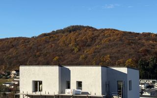 Casa individula / Zona Narciselor  , Floresti - Poză 1