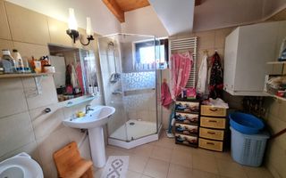Casa de vanzare 5 camere, 980 teren, zona Piata Cetate - Poză 16