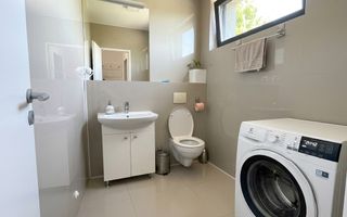 Vila 4 camere Pipera/Tunari *parcare 2 + terasa si gradina* - Poză 11