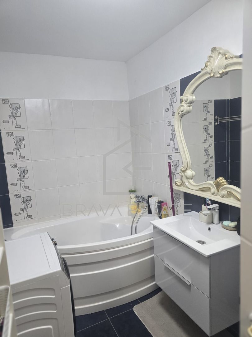 Apartament 2 camere, 44mp, balcon, parcare, strada Eroilor - Poză 5