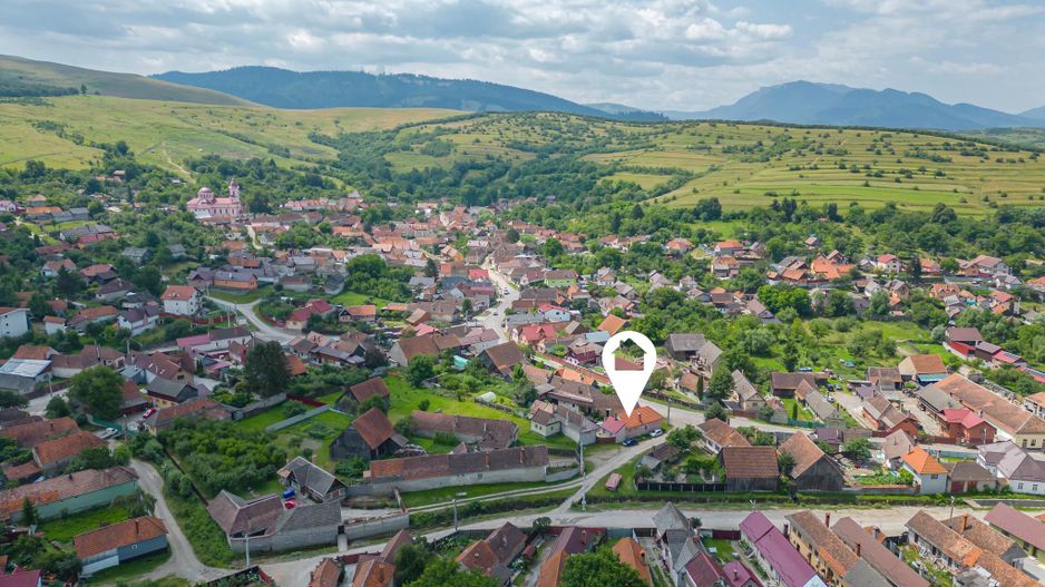 Casa in Purcareni, strada Principala - Poză 24