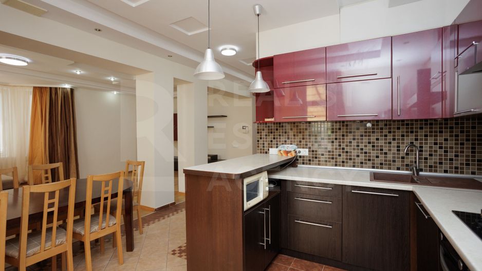 Chirie, casă,4 camere, str. Vânătorilor, Telecentru - Poză 11