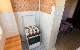 3 camere-2 dormitoare| langa Uranus Plaza| centrala proprie| etaj 1 - Poză 12