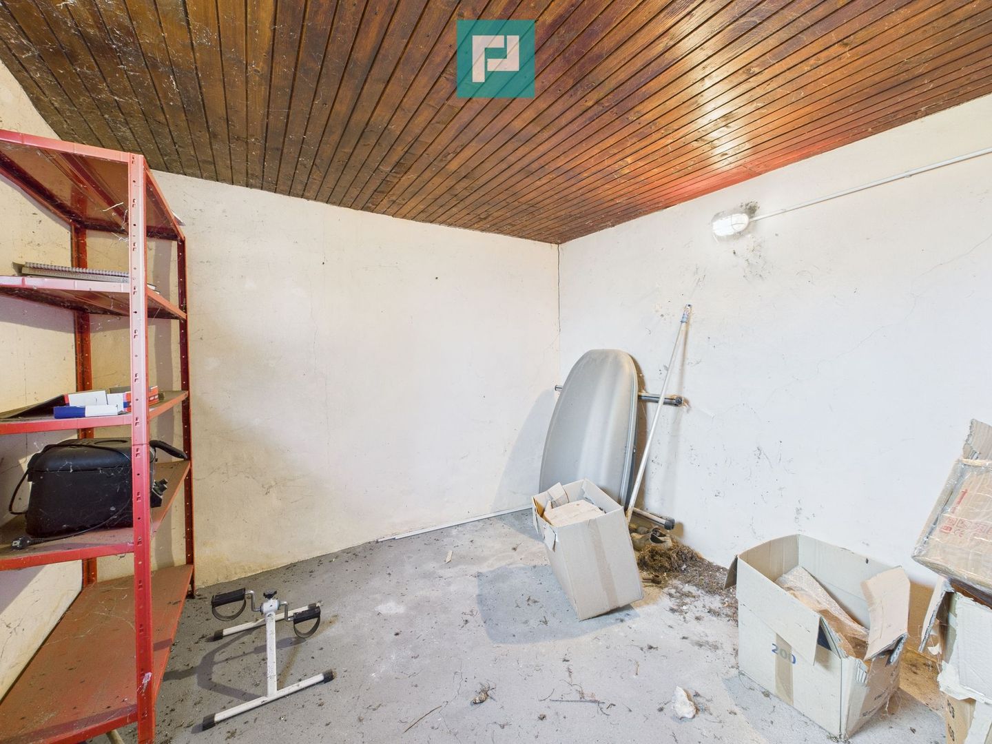 Casă și teren în Moravița, Timiș-poziție excelentă - Poză 7