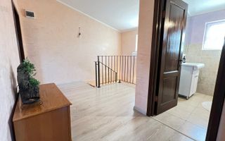 Casa de vanzare in Onesti - Poză 15