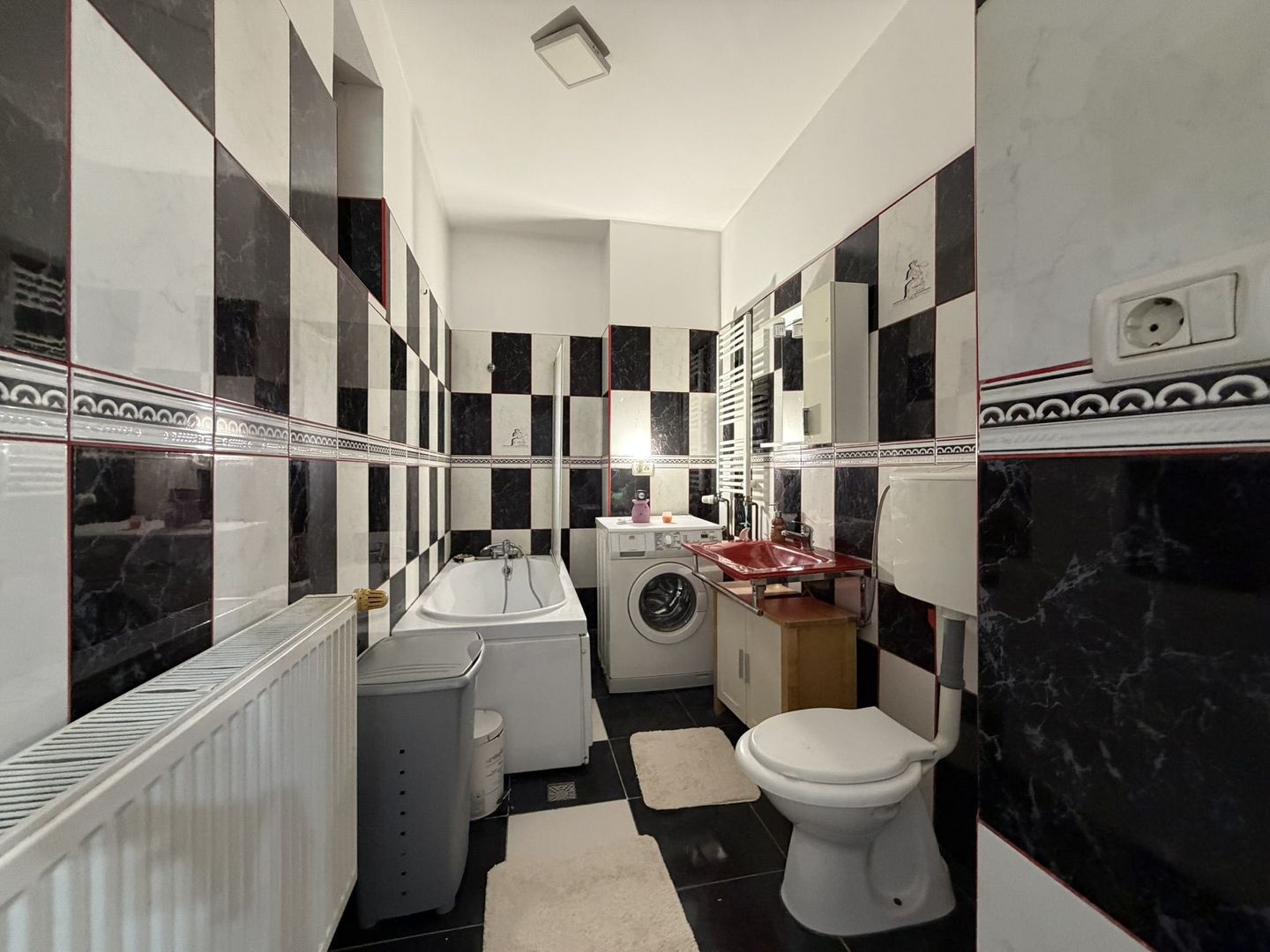 Apartament 2 camere cochet, renovat, curte ingrijita-Piata Catedralei - Poză 6