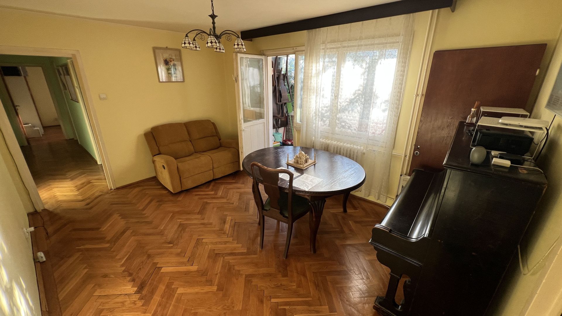 Apartament 3 camere in bloc reabilitat zona Ghirlandei, Pacii - Poză 1