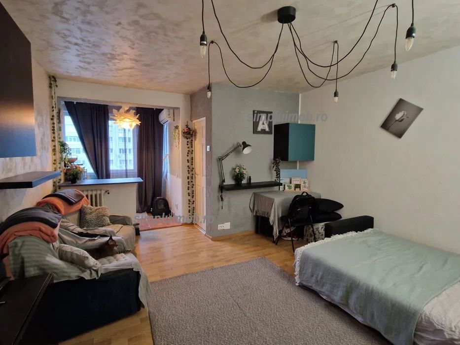 Metrou Dristor garsoniera mobilata renovata - Poză 2