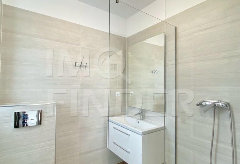 Inchiriere apartament 3 camere situat in vila privata, zona UMF - Poză 9