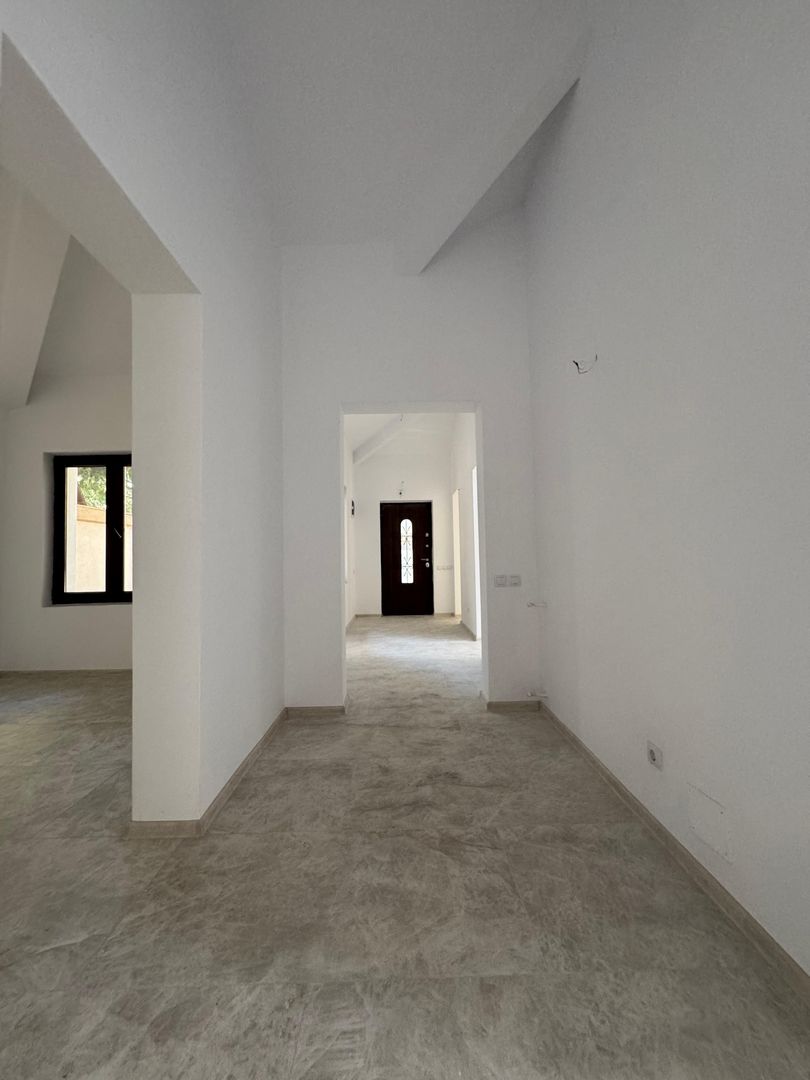 VILĂ CU POTENȚIAL MULTIPLU| HERASTRAU - Poză 17