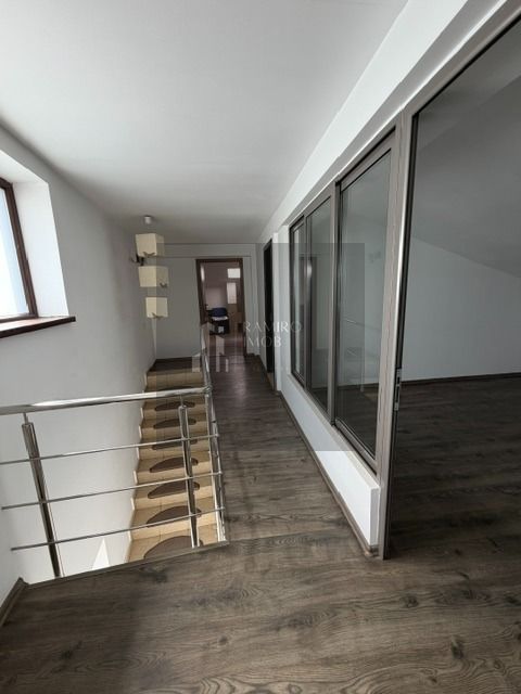 Spatiu Comercial / Birouri Metrou Aparatorii Patriei - Poză 10