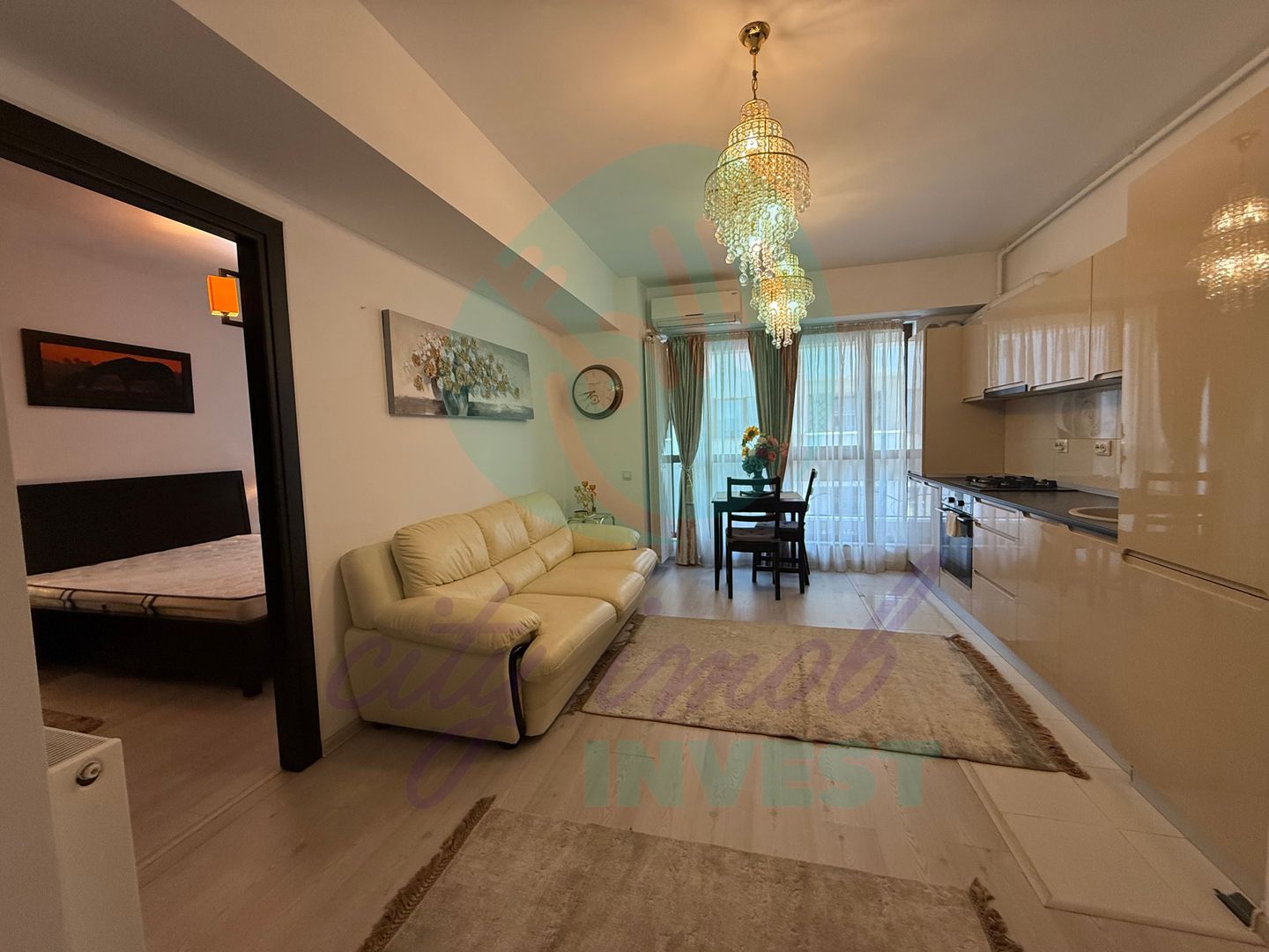 APARTAMENT cu 2 BAI si CENTRALA PROPRIE - Poză 3