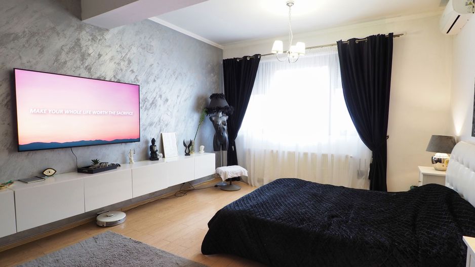 Vanzare 2 camere partial mobilat 1Mai-Victoriei - Poză 1