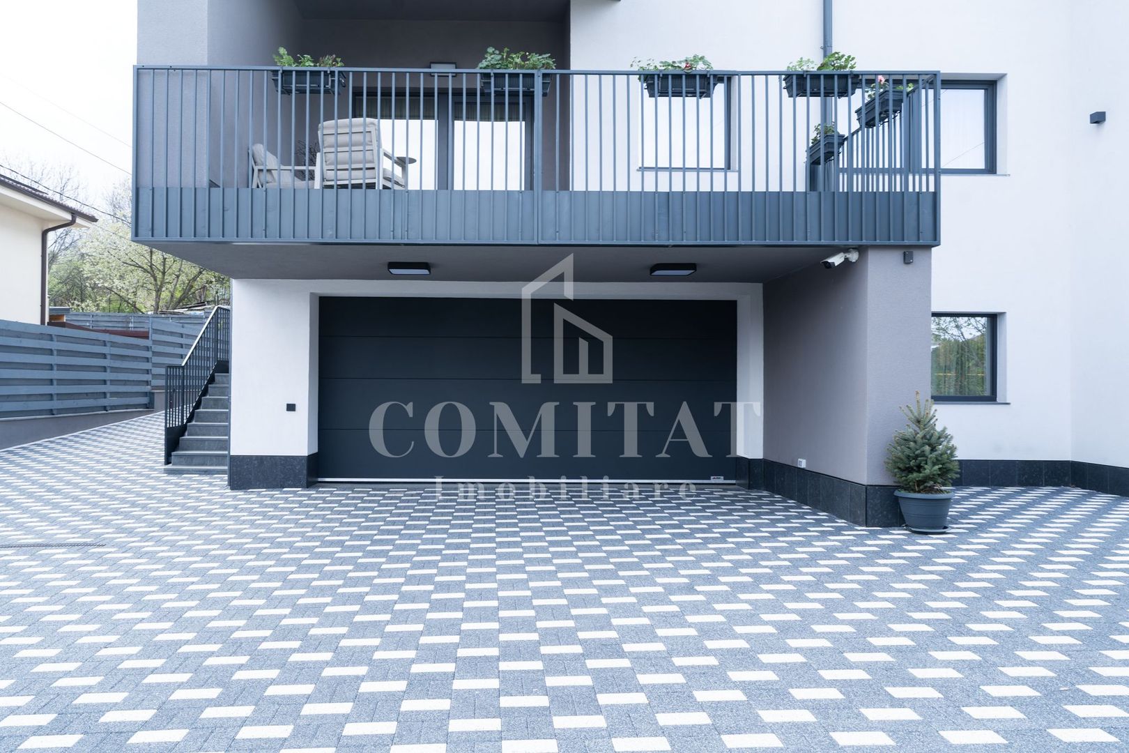 Casă generoasă la intrarea în cartierul Făget - Poză 15