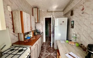 2 Camere Piata Progresul- Bloc anvelopat-Centrala termica - Poză 5