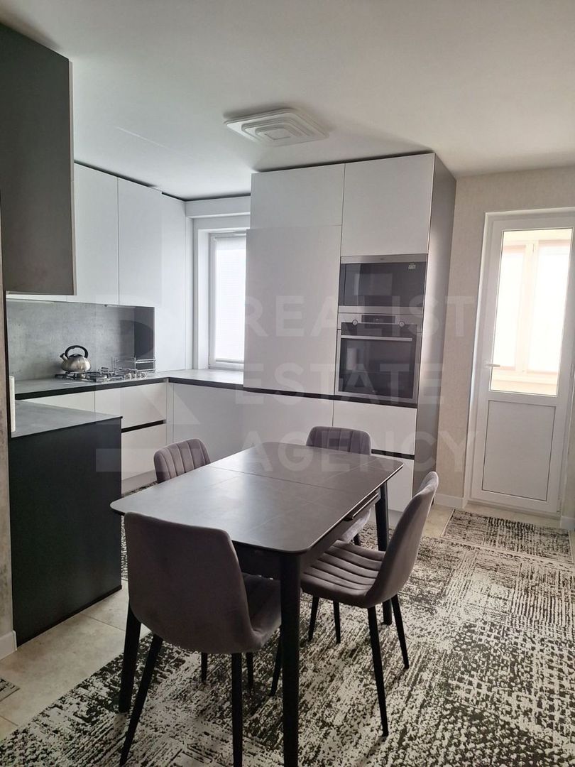Chirie, apartament, 3 camere, str. Mihail Sadoveanu, Ciocana - Poză 1