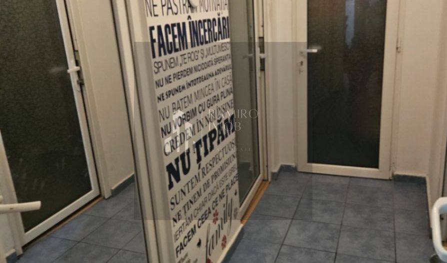 Apartament  3 camere etaj 1 decomandat Brancoveanu/2 loc parcare - Poză 2