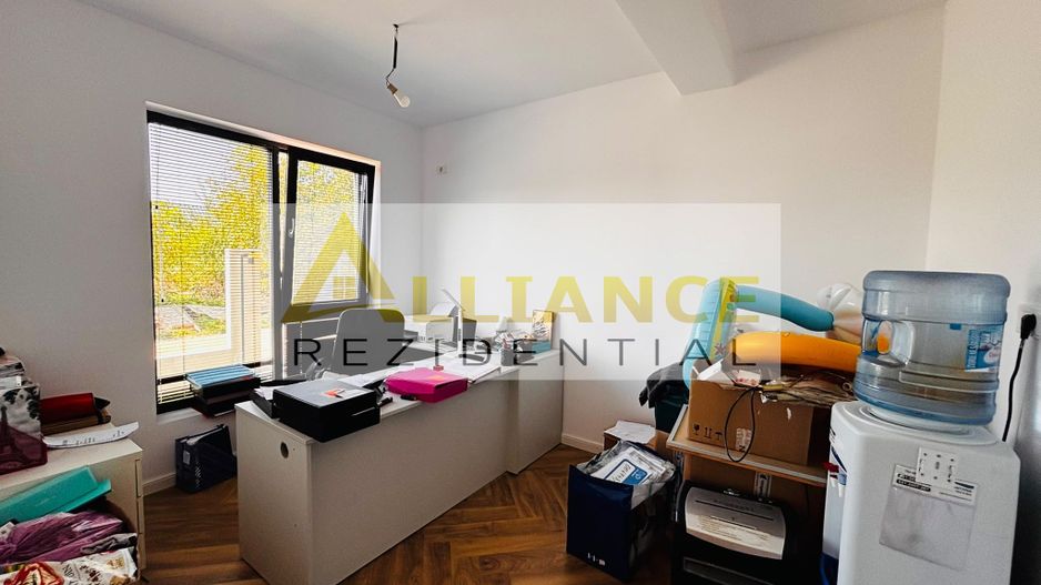 VILA premium cu piscina incalzita | 5 camere | Teren 280 m - Poză 14