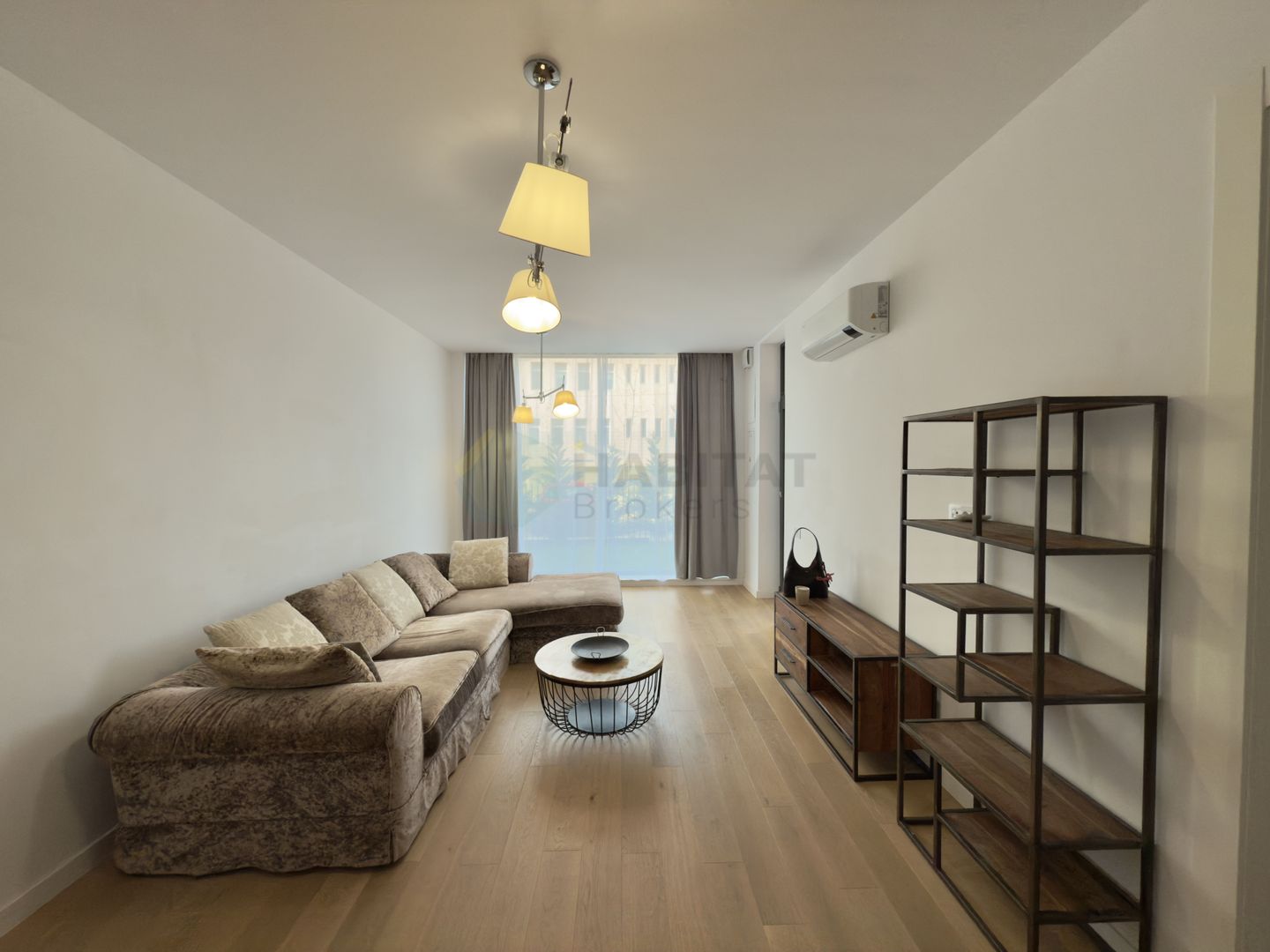 Vila urbane 4 camere | Tunari-Parc - Poză 1