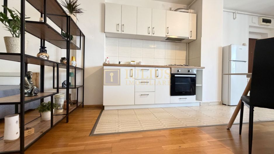 Toronto Residance, 1 camera, spatios, centrala proprie., aer conditionat, lift. - Poză 9