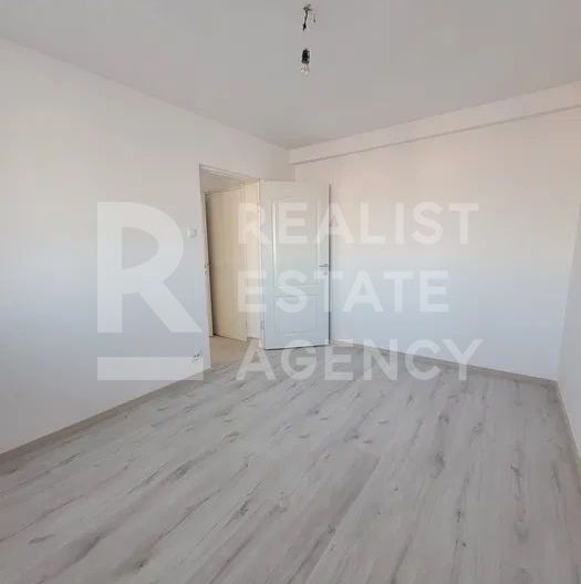 Vânzare, apartament cu 2 camere în zona Drumul Taberei - Poză 2