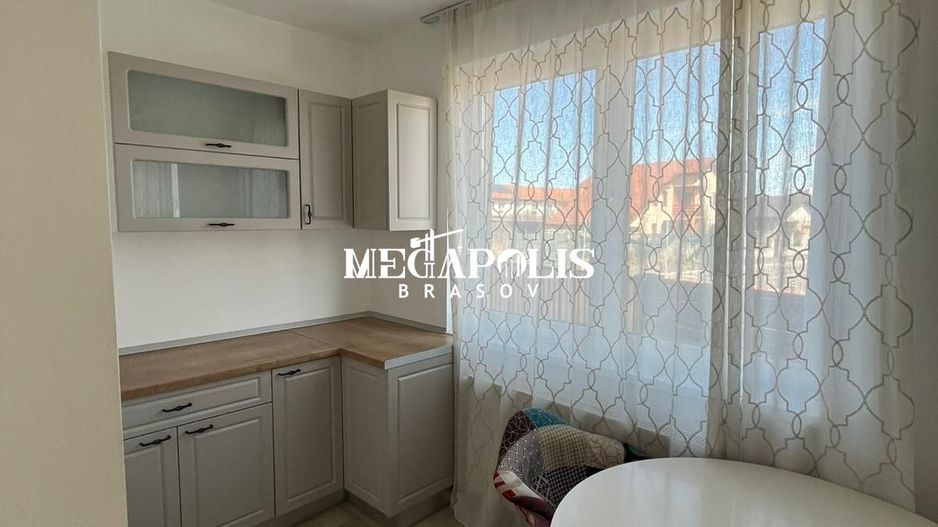 Apartament 3 camere | Parcare Subterană | Curte | Ghimbav - Poză 7
