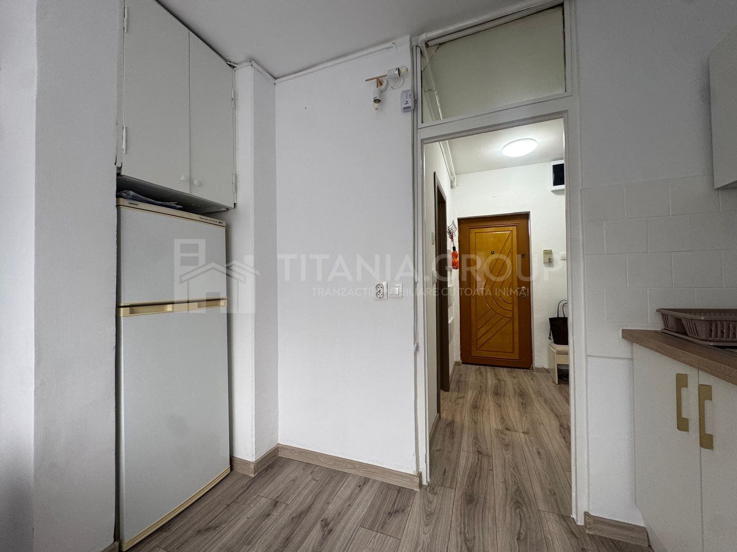 Garsonieră decomandată 38mp, renovată integral, lift nou,  Racadau - Poză 9