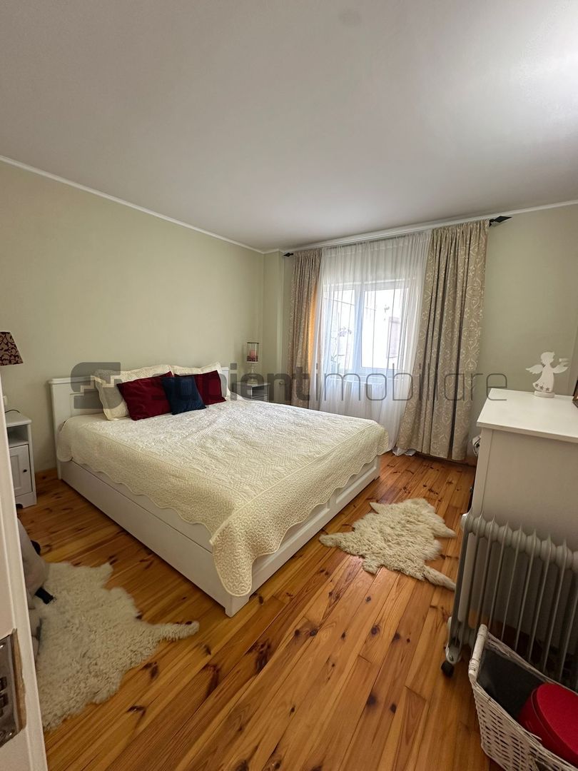 Ap. lux cu 3 cam.in Iosia - Poză 6