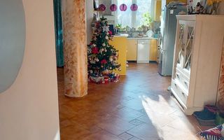 Vanzare apartament 3 camere  in Vila Parter Inalt Busteni Prahova - Poză 4