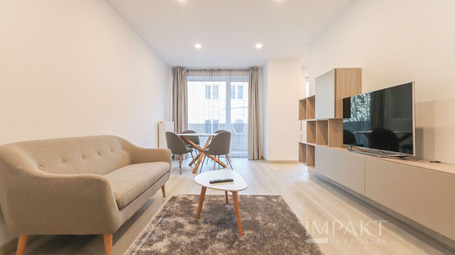 Apartament aflat la prima inchiriere, zona Parcului Central. - Poză 1