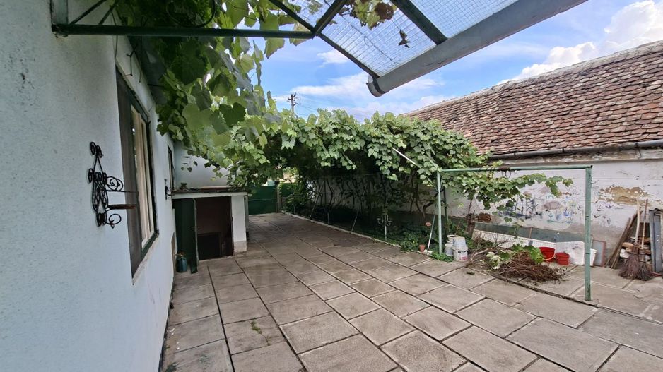 Casa individuala D+P+Pod teren 252 mp baie cu geam si curte in Sibiu - Poză 15