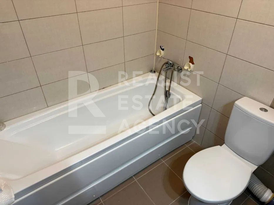 Vânzare, apartament 2 camere, zona Apărătorii Patriei - Poză 7