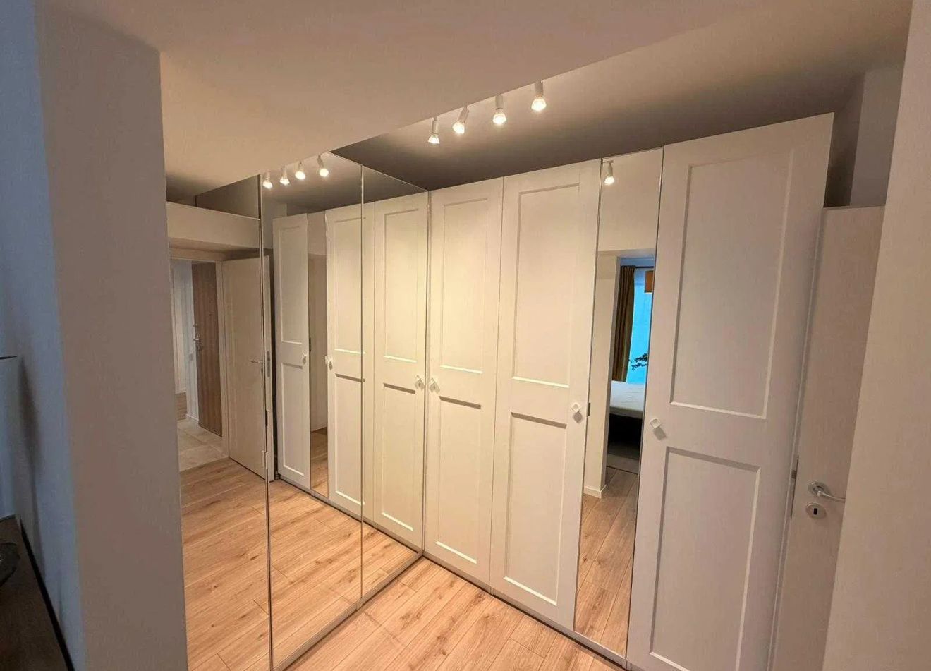 AP. 2 CAMERE- AVRIG PARK RESIDENCE, CENTRALA,PARCARE SUBTERANA INCLUSA - Poză 3