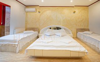 Casă spațioasă cu funcțiune de pensiune – Kamsas - Poză 7