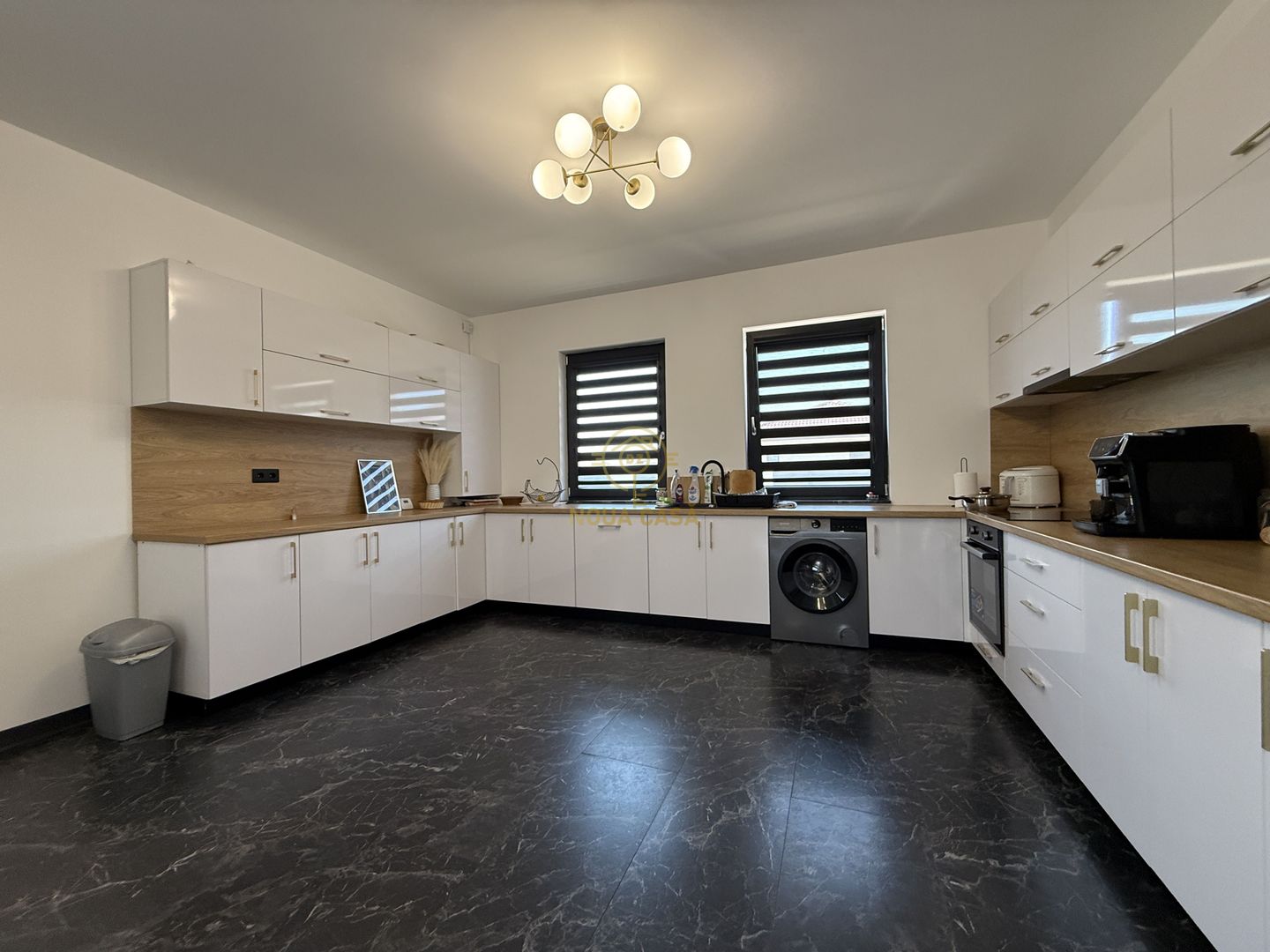 CASA SUPERBA STIL MEDITERANEAN MOBILATA/UTILATA/PREMIUM - Poză 4