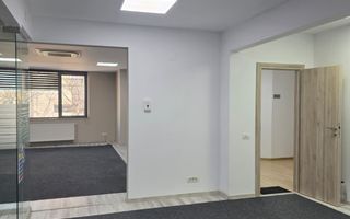 B-dul Mamaia - zona Delfinariu | Spațiu ideal pentru birou | 80mp - Poză 9