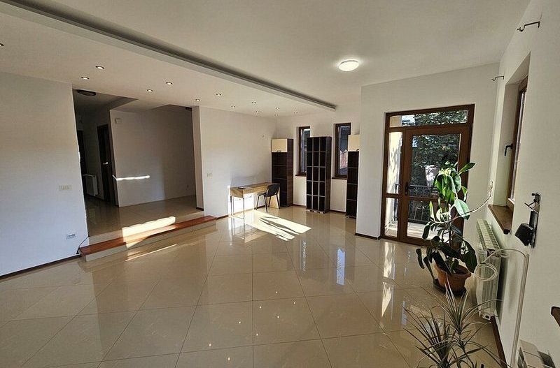 NOU! Vila deosebita, verdeata , intimitate , confort,  Parc Bazilescu - Poză 8