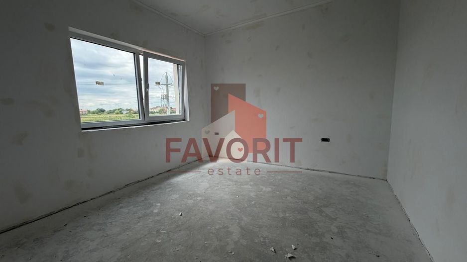 Triplex in Sacalaz |  Finisaje premium | 3 camere | Asfalt | 2 terase - Poză 6